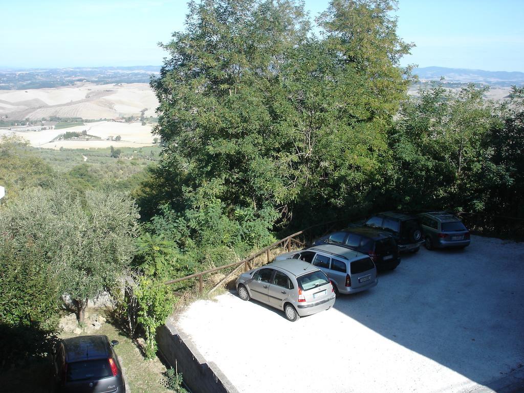 Casa Ricciardi Apartment Chianni Exterior photo